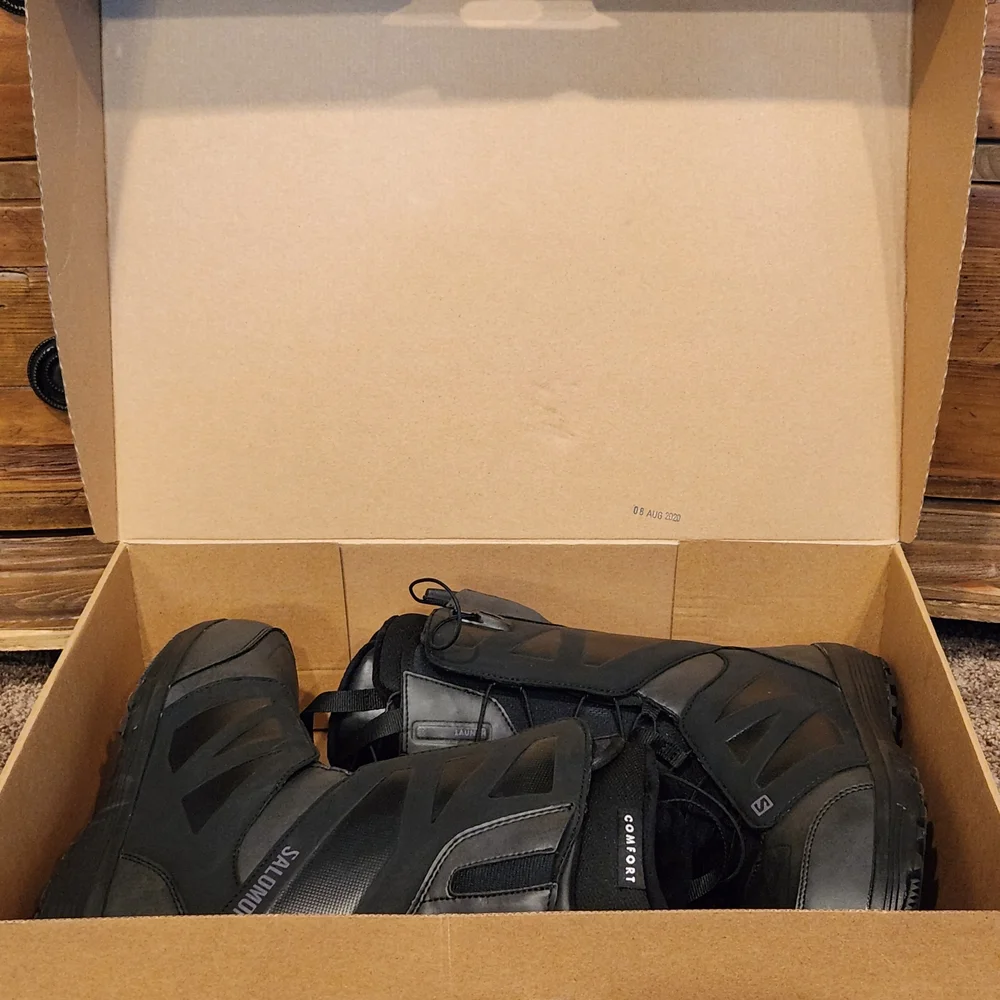 Like New! Salomon Launch Men's 12 Black Snowboarding Boots w/ Box Included